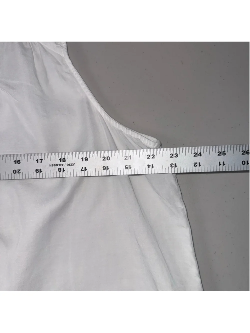 Cloth & Stone Anthropologie White Mockneck Keyhole Top Sleeveless Blouse Size L - Picture 4 of 8